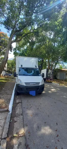 Iveco Daily Furgão Daily 45-170 Furgão 3.0 12m³ (die)(e5) 2010