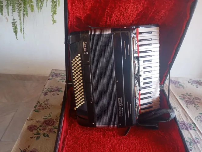 Acordeon Todeschini 