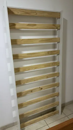 Cama auxiliar solteiro
