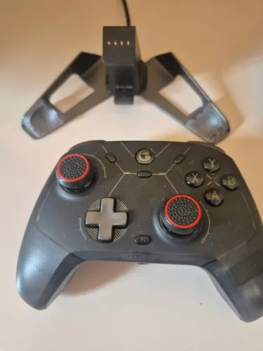 Controle Gamer Gamesir Cyclone 2