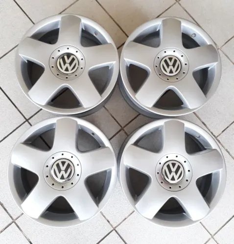 Jogo de rodas aro 15 Volkswagen original