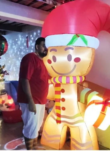 Boneco de Gengibre inflável tam 2.4 altura