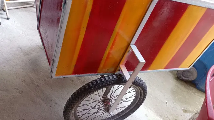 Vendo carroçinha de pipoca