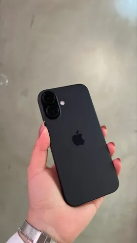 iPhone 16 128GB