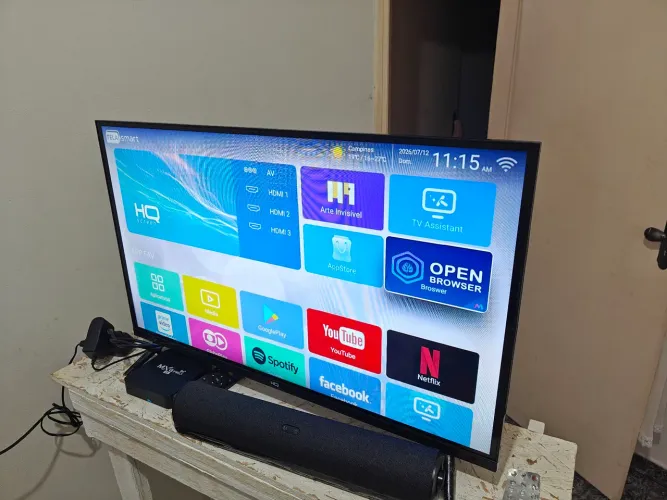 TV smartv 32" HQ preta 
