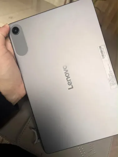 Tablet Lenovo Tab 10.1" Wi-Fi | 64GB | 4GB RAM | Android 14 | Estado de Novo