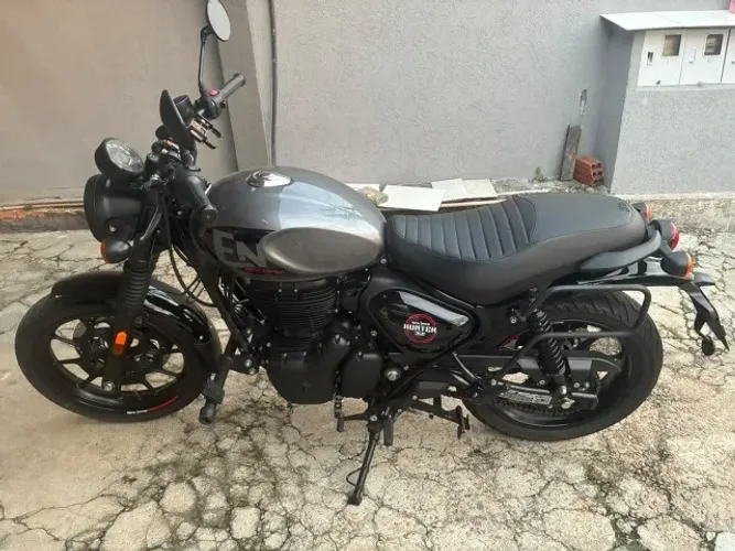 ROYAL ENFIELD HUNTER 350 2024