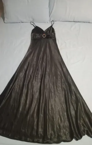 Vestido de cetim longo