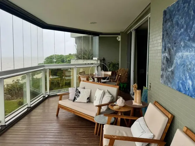 Apartamento 3 Quartos com 3 Suítes - Coqueiros - BRN