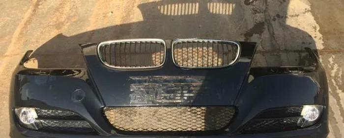 Para-choque dianteiro BMW 320 2011 completo
