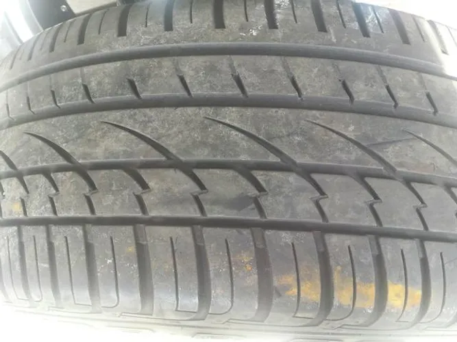 Pneu 265 50 20 Continental Cross pickup Hilux semi novo
