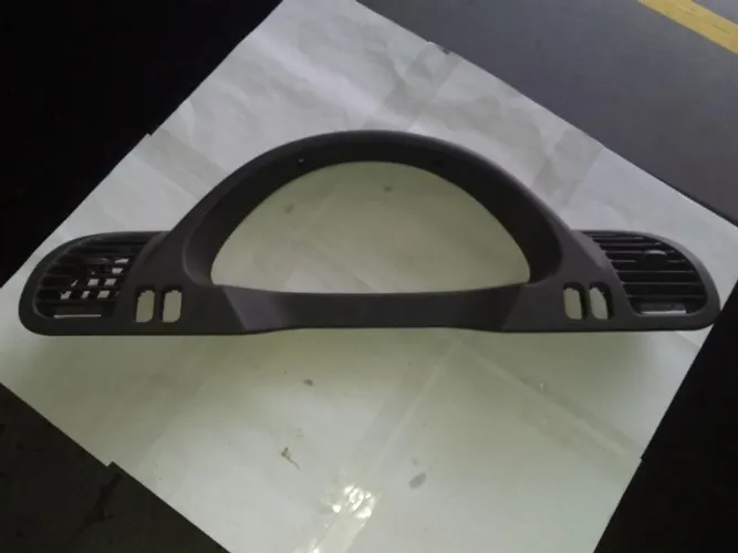 Capa Painel L/E Mercedes Sprinter 310/312/313 Ano 2002 a 2012