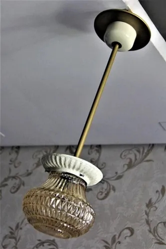 Lustre Up Cycle c/ Globo Bico Jaca c/ Metais Dourados ( Projeto SL-1 ) Anos 50