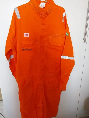 1 macacao brigadista padrão petrobras