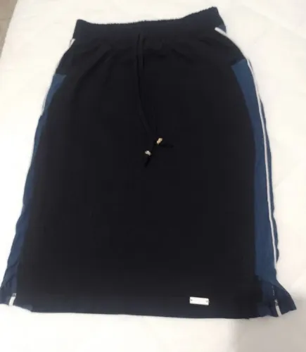 VENDO SAIA SPORT HAPUK TAM.M , CASAQUINHO PP HAPUK
