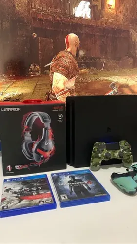PS4 Slim ESTADO DE NOVO + GARANTIA DE LOJA + BRINDES