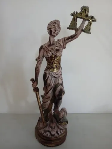 Deusa da Justiça - Antiguidade