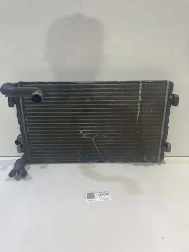 Radiador Do Audi A3 Golf Ano 2000 a 2013