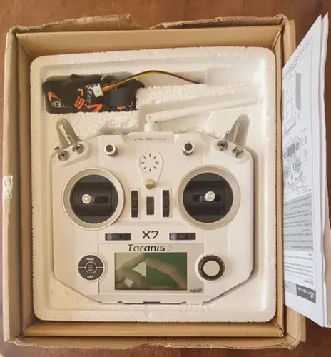 Radio Transmissor Frsky Taranis Q X7 - Controle FPV