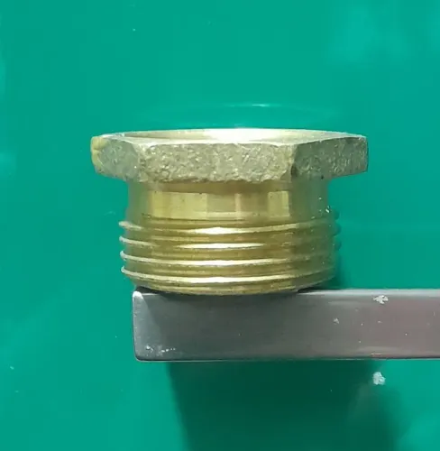 Bucha de redução 1/2" pra 3/4" em metal