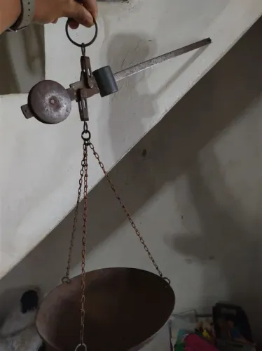 Balança antiga de peixe 6k original 