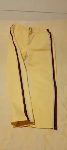 Calça em Sarja