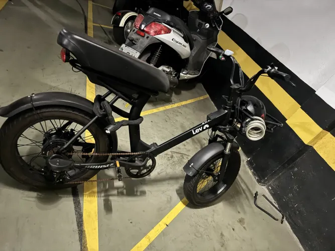 Bicicleta elétrica Lev Cruiser