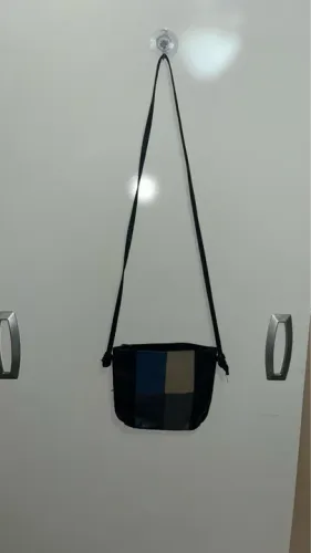 Bolsa em couro tons de azul