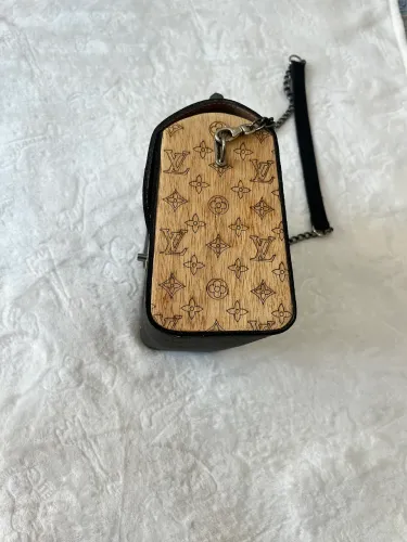 Bolsa inspiração Louis vuitton