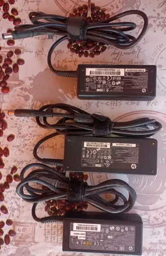 FONTE / CARREGADORES -  PARA NOTEBOOKS HP.