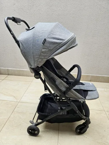 Carrinho de bebê Cosco Minny