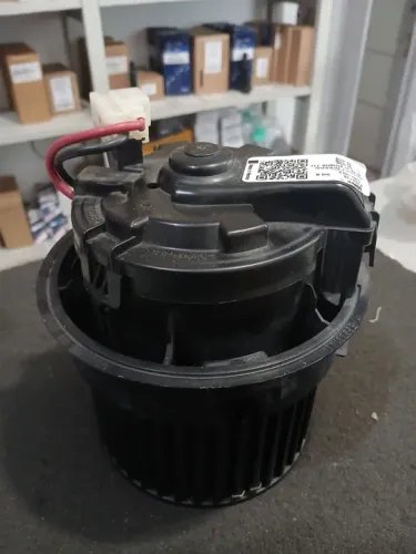 Motor do ventilador do aquecedor Nissan Kicks 1.6 16v 16/20. Original 