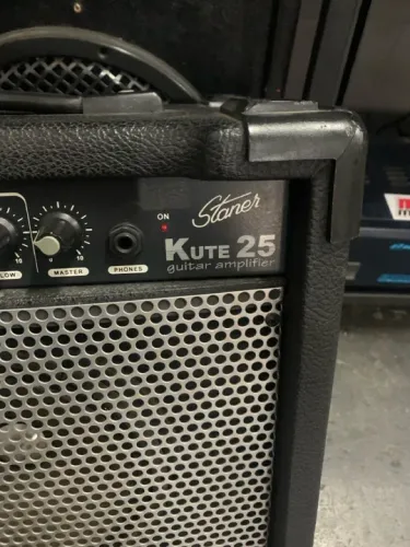 Cubo para guitarra e violão