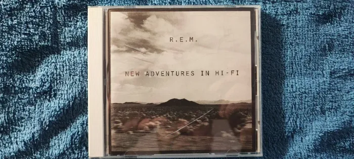 CD REM - New Adventures In Hi-Fi (Importado Japão) (+ Brinde CD Out Of Time*)