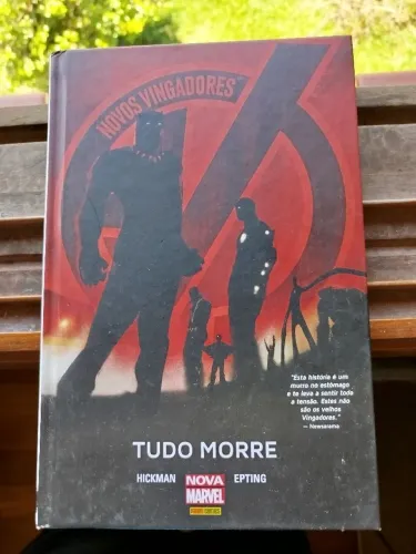 Vingadores Tudo Morre