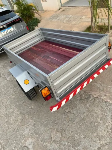 Carretinha pra carro 