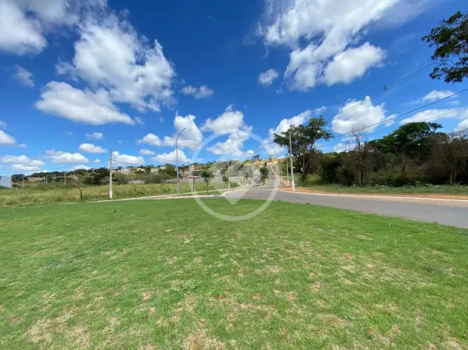 Lote de 547m² no condomínio Pomar da Lagoa em Lagoa Santa MG / MY BROKER codigo: 118548