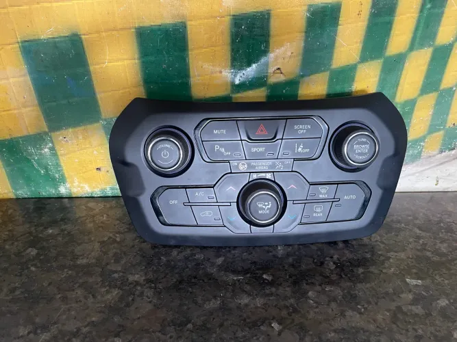 Chave comando ar condicionado digital Jeep renegade longitude t270 2023 1002686800