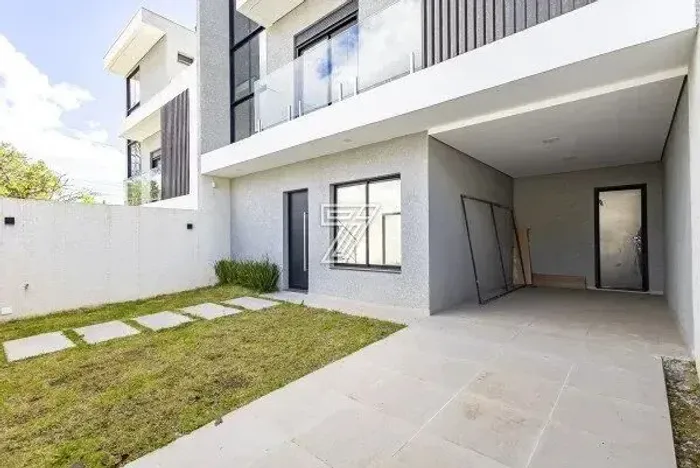 Sobrado Espaçoso no Santo Inácio 3 Quartos e 1 Suíte