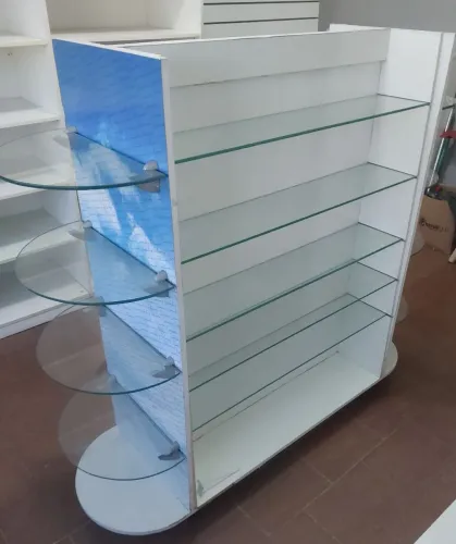 "BAIXOOOOOUUU"  -  *"R$ 350,00"*   -  Ilha Expositora com Vidros e Prateleiras