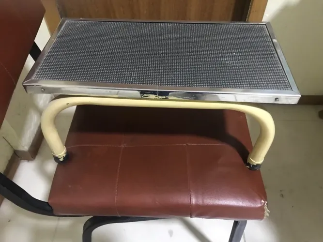 Apoio para pés hospitalar-