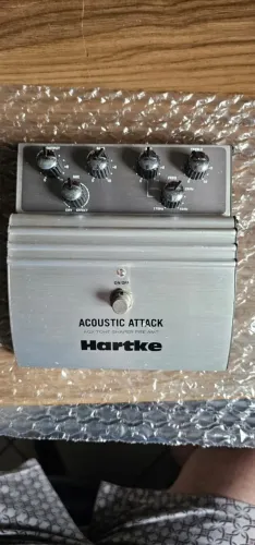 Pedal Pré-amplificador Valvulado Hartke Acustic AGX - Raridade