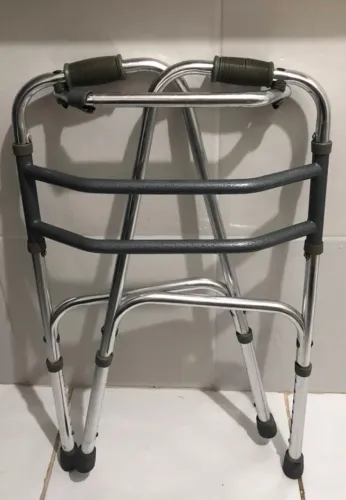 Andador Articulado E Fixo Aluminio