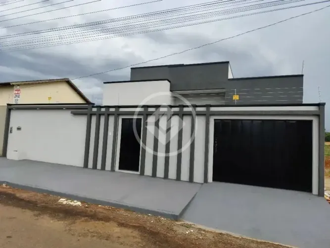 LINDA CASA À VENDA  PRONTA PARA MORAR! codigo: 156494