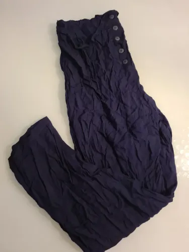 Calça cgc 100% viscose vintage azul marinho de botão e elástico