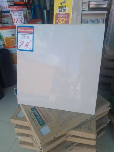 Porcelanato Polido 62,5x62,5