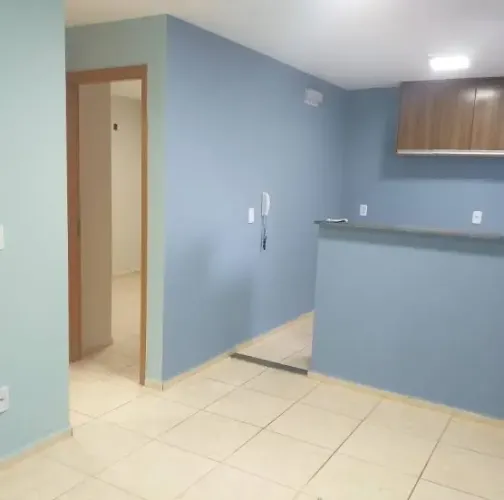 Faço pintura de casas e barracão