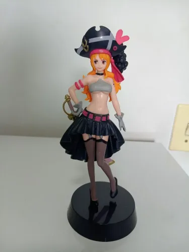 Action Figure Nami - One Piece(NOVO) 