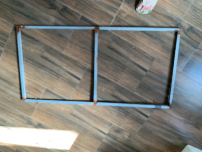 Estrutura para banner/ moldura para lona ou painel com estrutura rígida.   