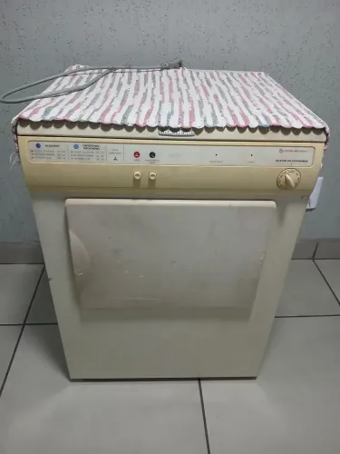 Secadora de roupa 